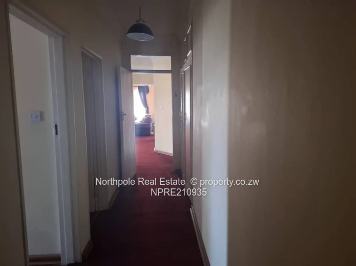 Nharira Spacious & Neat House Available For 1 December