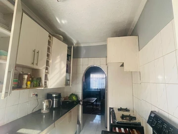 2 Bedroom Garden Flat