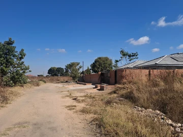 Stands & Residential Land