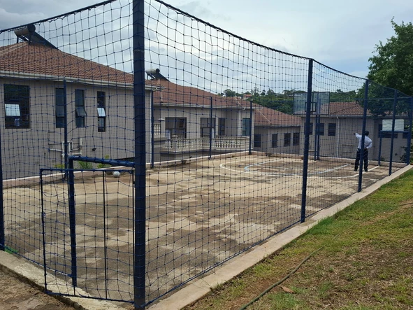 6 Bedroom House