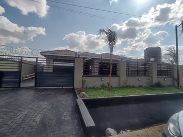 4 Bedroom House