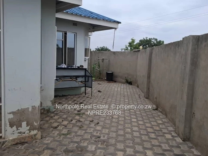 To Rent Cabs Budiriro 4