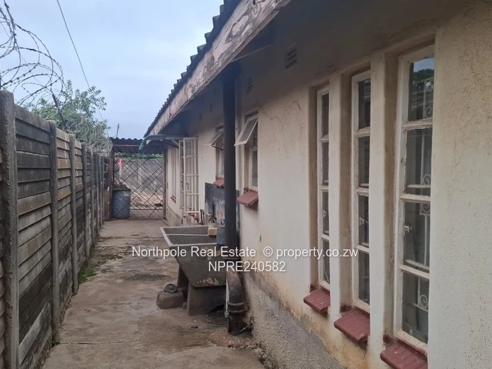 Budiriro 1 House To Let