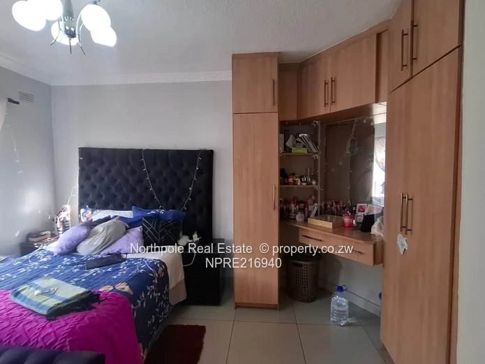Modern And Spacious For 01 May ,Close To Herentals School