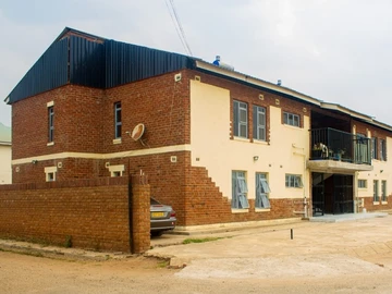 Zimre Park Flats