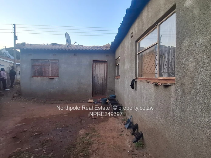 Kuwadzana 4  Perfect For Investors &  First Time Owners!!! (Sole Mandate)