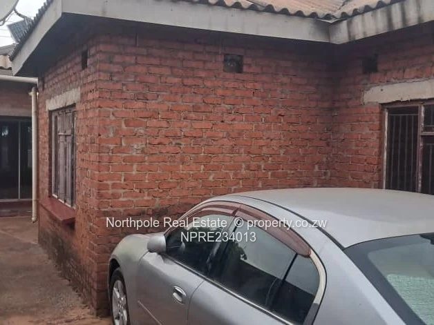 Kuwadzana 5 House for Sale