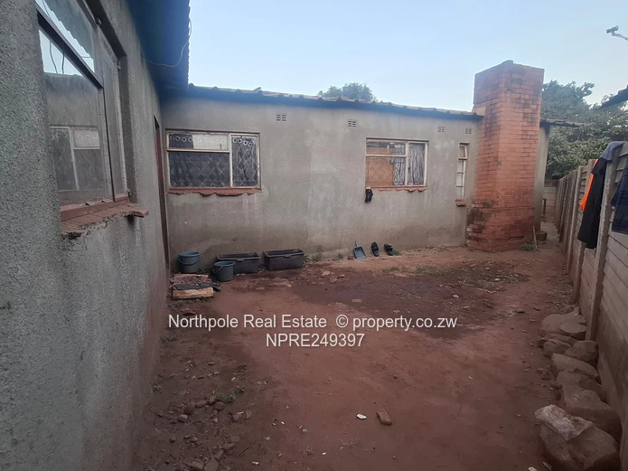 Kuwadzana 4  Perfect For Investors &  First Time Owners!!! (Sole Mandate)